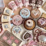 Flower Knows SWEETIE BEAR Makeup Box Gift Set All In One Perfume Shimmer Eye Shadow Palette Blush Lip Jelly Mystery Box 10 PCS - Image 5